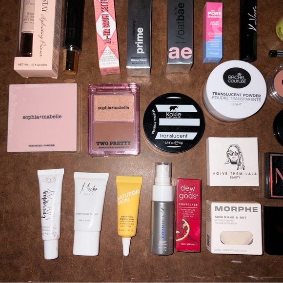 50 items- Makeup Lot- Various Makeup💄 - Picture 4 of 16